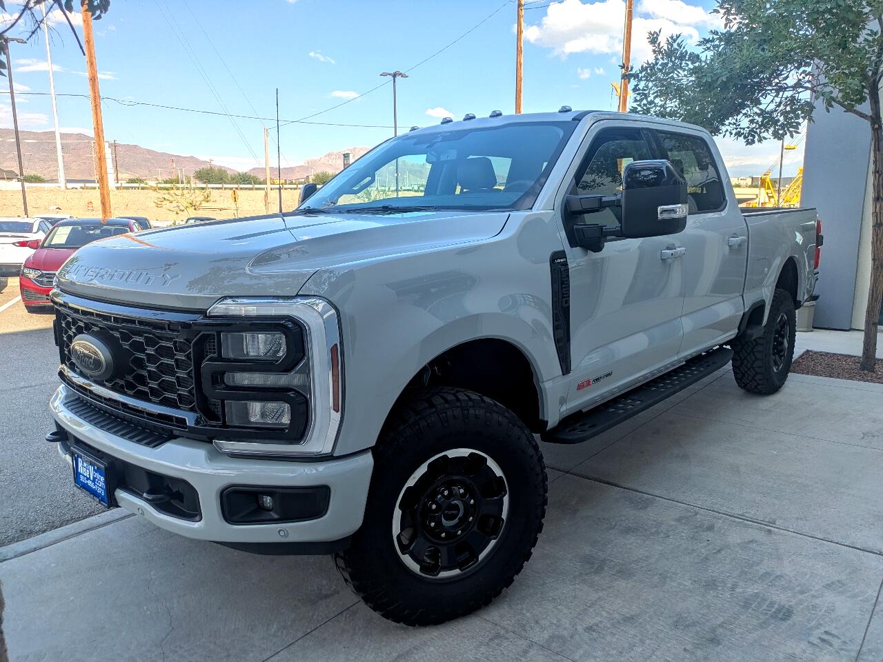 2025 Ford F-350 XL photo 2