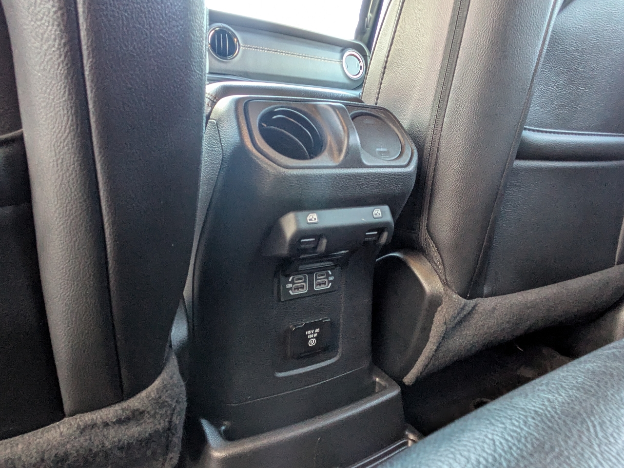 Jeep Wrangler 4xe Unlimited Sahara 2022