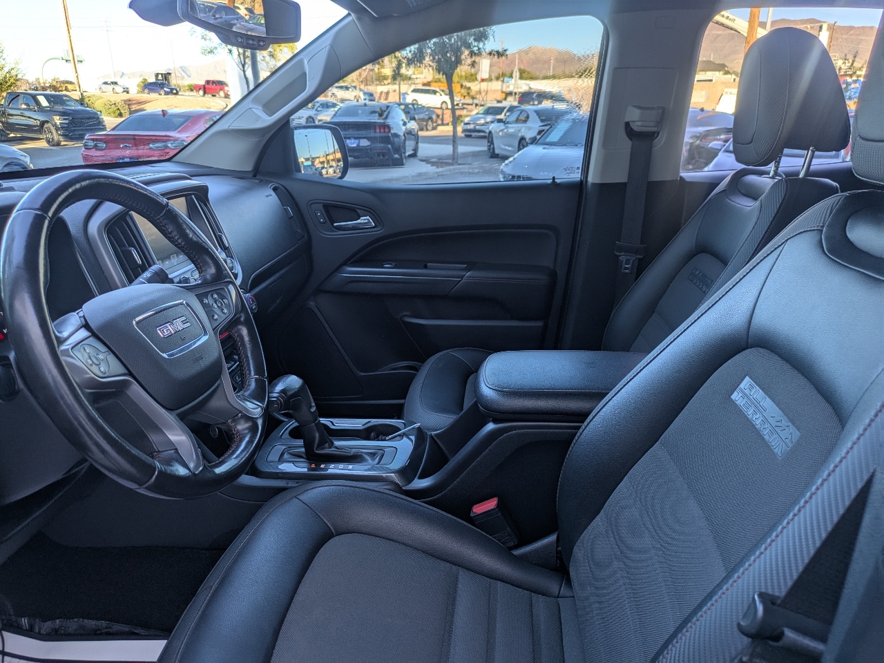 GMC Canyon SLE Crew Cab 2WD Long Box 2016 GMC Canyon SLE Crew Cab 2WD Long Box 2016