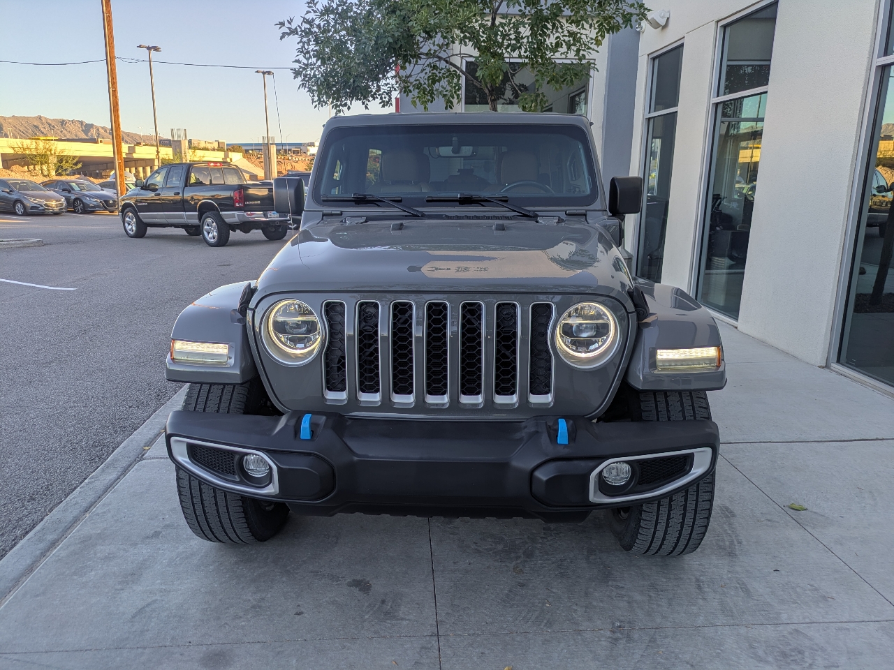 Jeep Wrangler 4xe Unlimited Sahara 2022 Jeep Wrangler 4xe Unlimited Sahara 2022