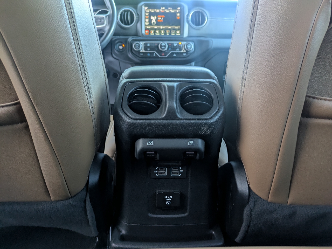 Jeep Wrangler 4xe Unlimited Sahara 2022 Jeep Wrangler 4xe Unlimited Sahara 2022