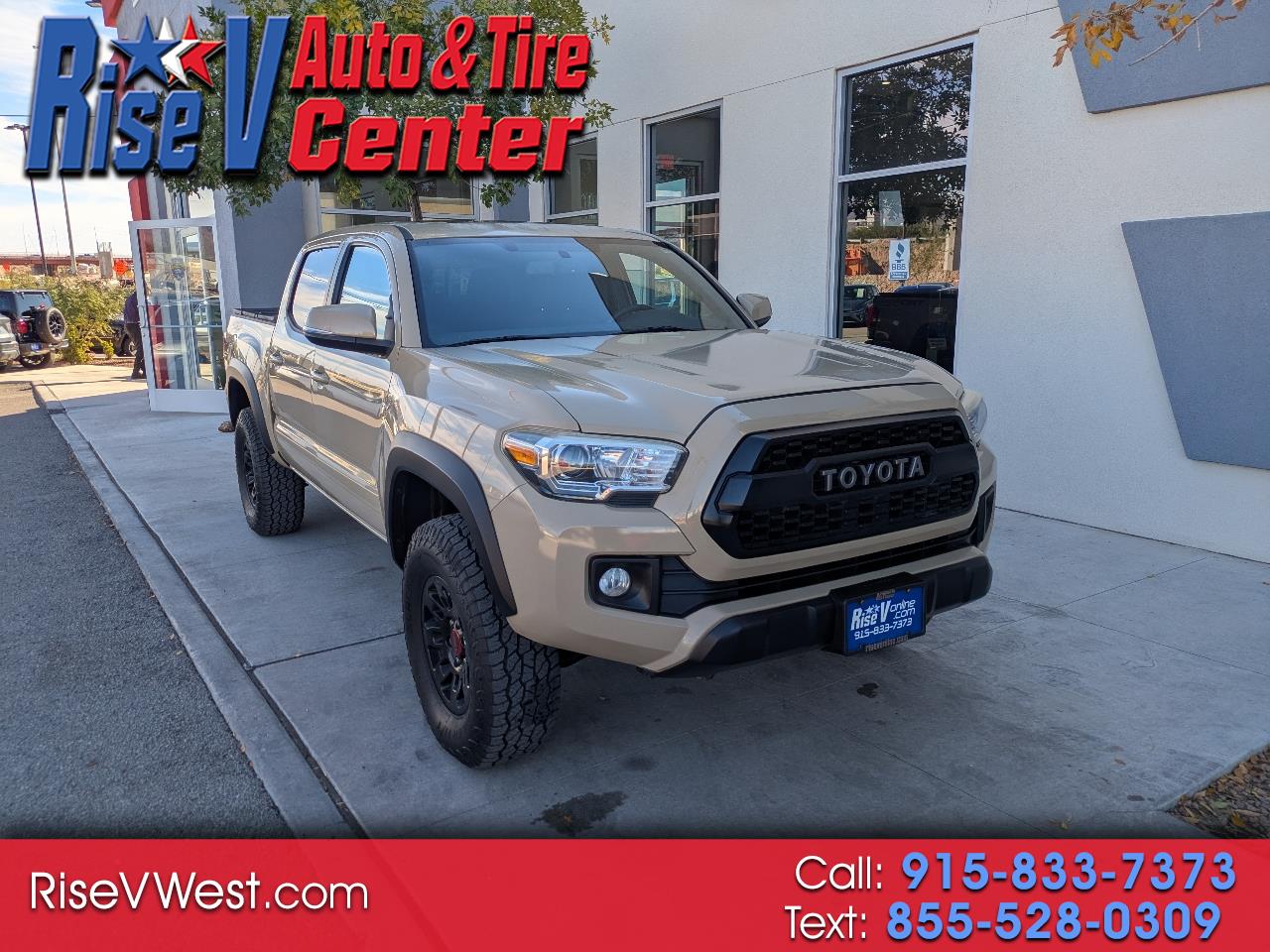 2017 Toyota Tacoma TRD Off Road Double Cab 5' Bed V6 4x4 AT (Natl)