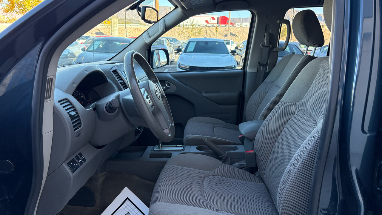 Nissan Frontier SV 2018