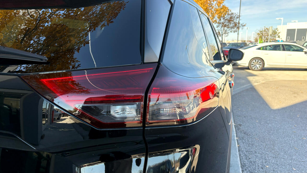 Nissan Rogue SV 2023