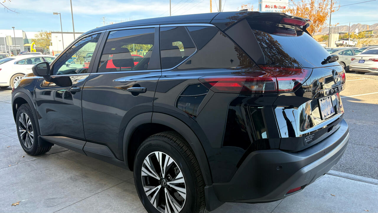 Nissan Rogue SV 2023