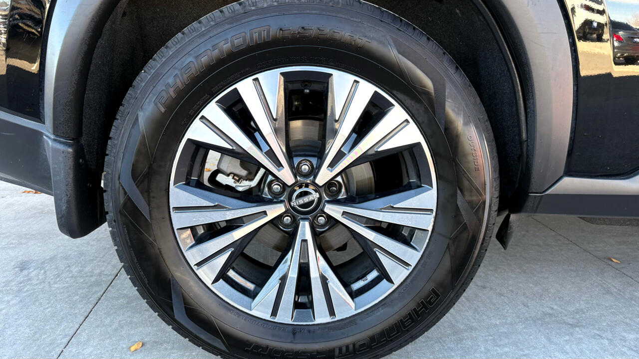 Nissan Rogue SV 2023