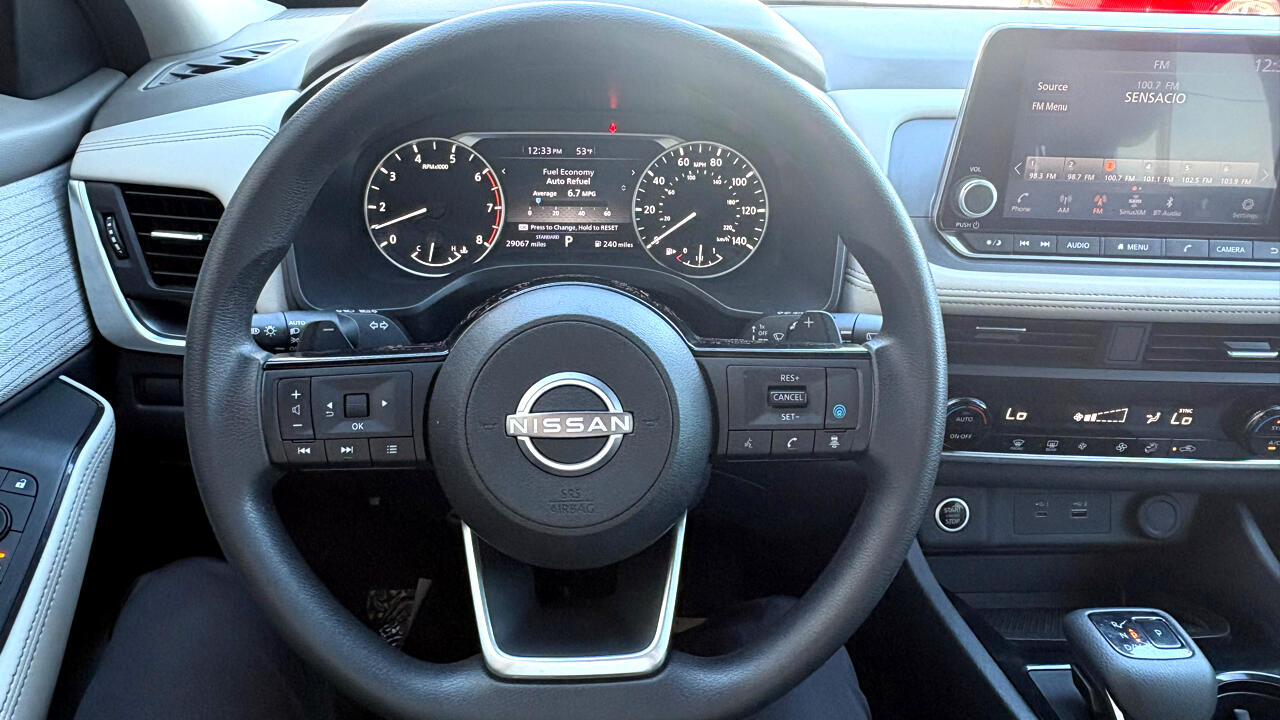 Nissan Rogue SV 2023