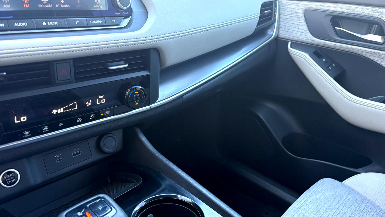 Nissan Rogue SV 2023