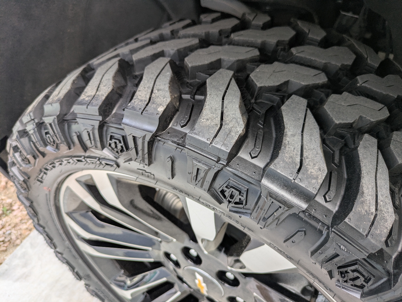 Chevrolet Silverado 1500 Custom Crew Cab 2WD 2024