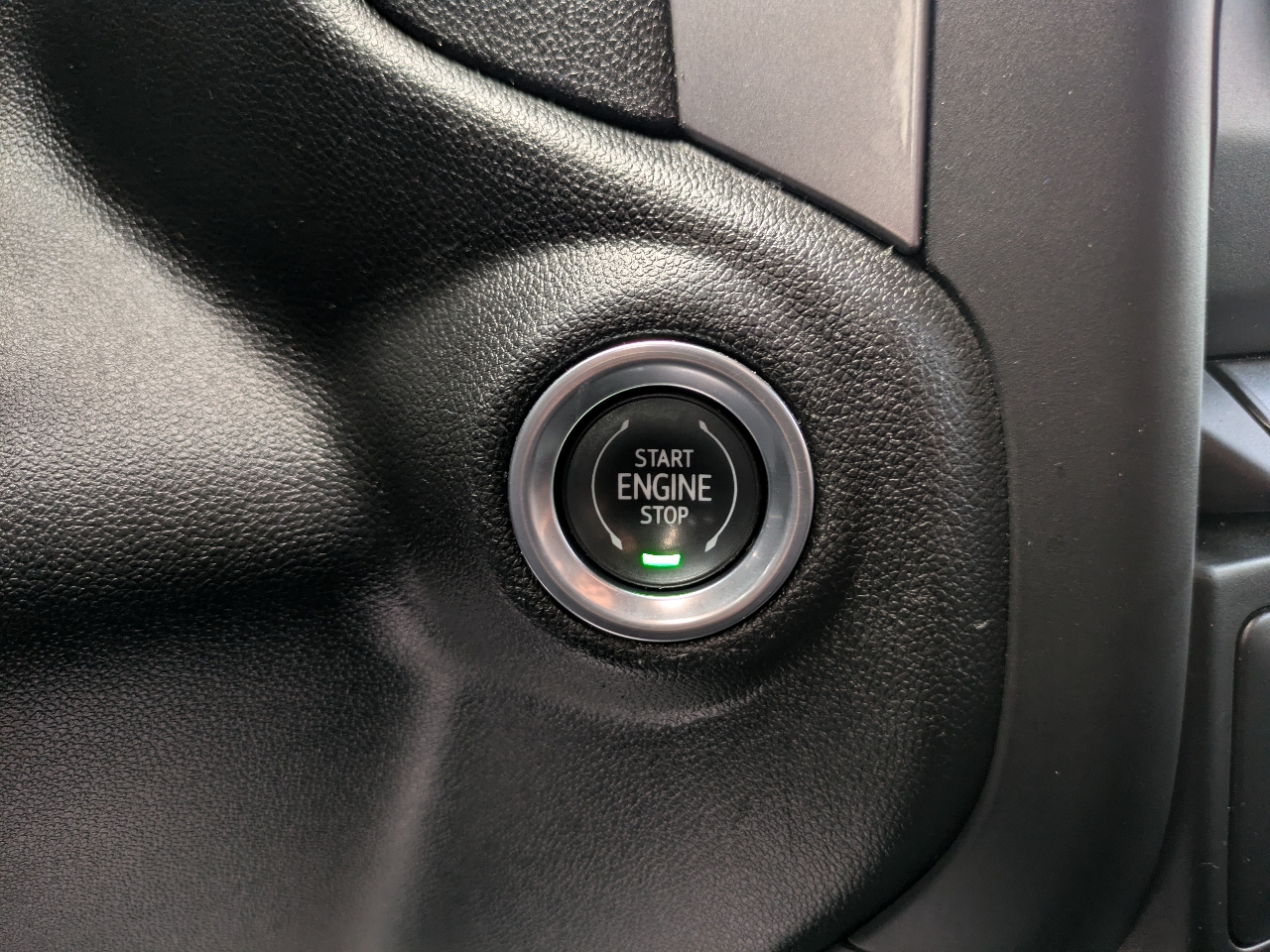 Chevrolet Silverado 1500 Custom Crew Cab 2WD 2024