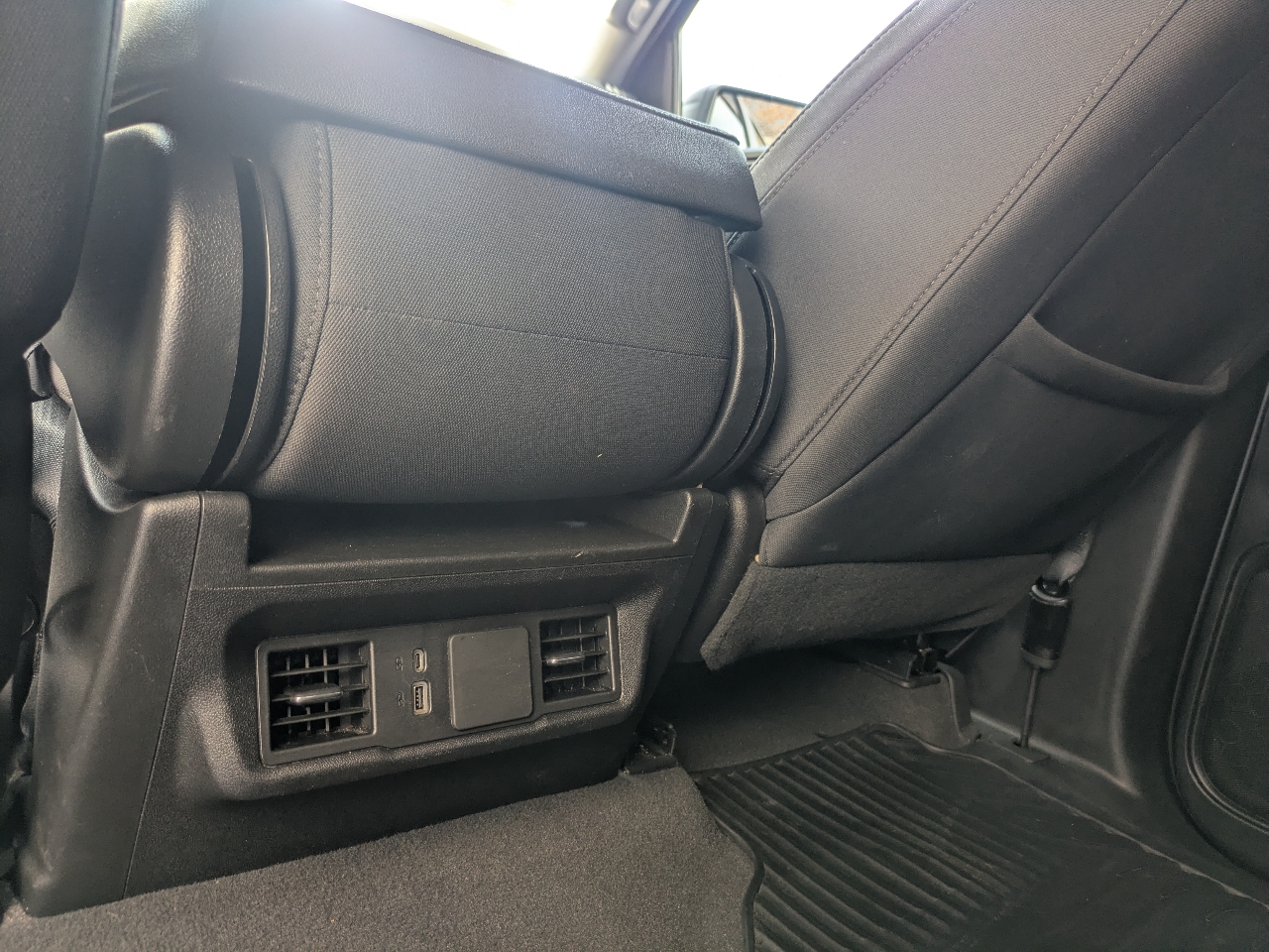 Chevrolet Silverado 1500 Custom Crew Cab 2WD 2024