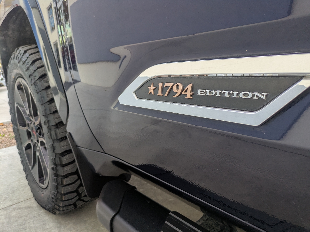 Toyota Tundra 1794 CrewMax 4WD 2023