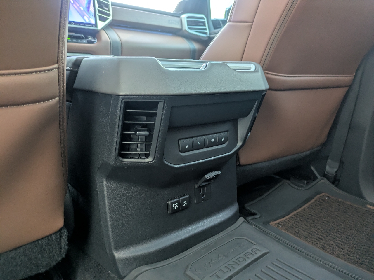 Toyota Tundra 1794 CrewMax 4WD 2023