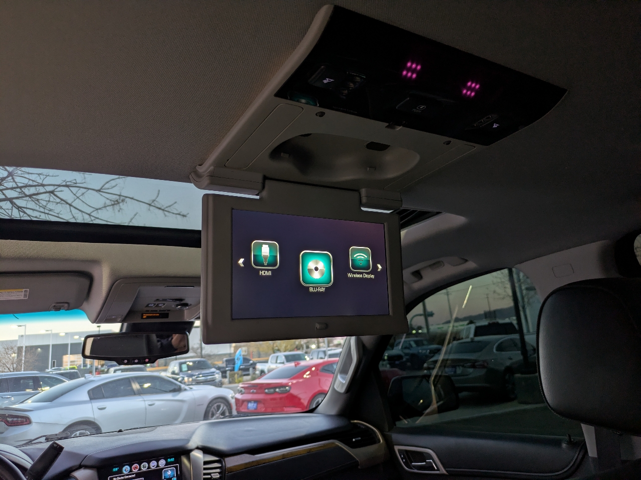 GMC Yukon Denali 4WD 2017