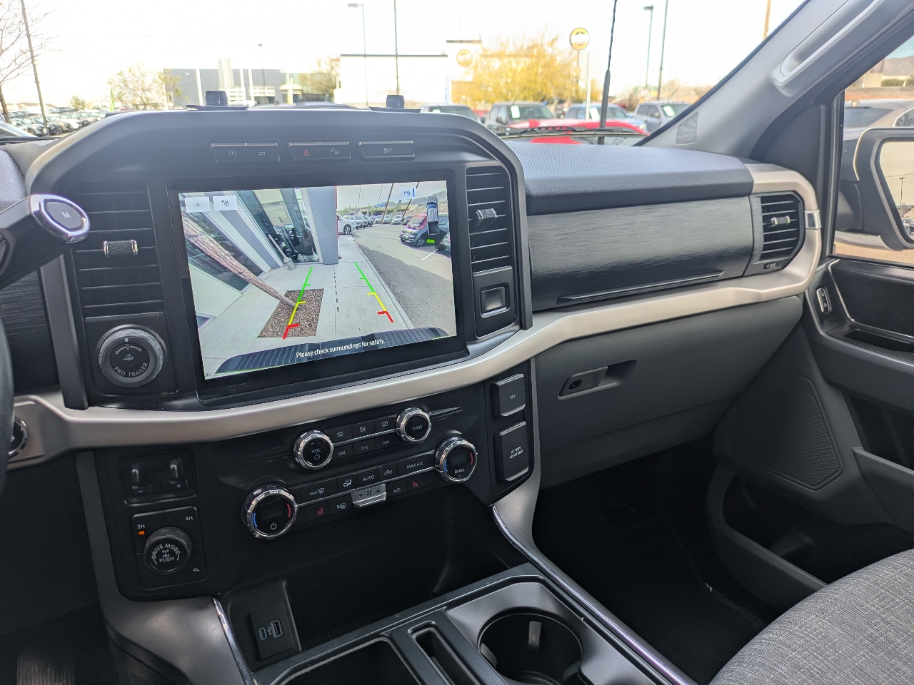 Ford F-150 XLT 4WD 2021