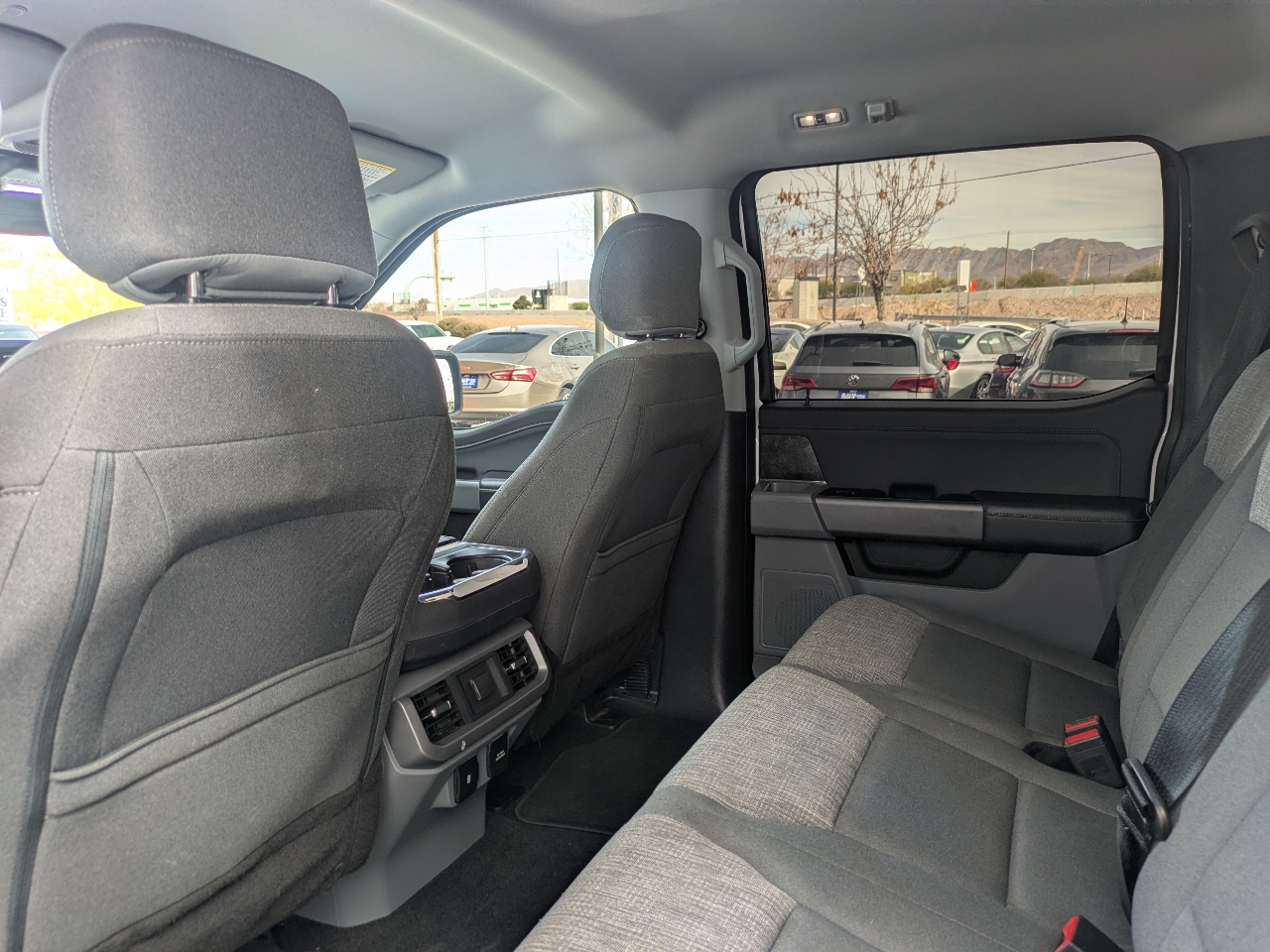 Ford F-150 XLT 4WD 2021