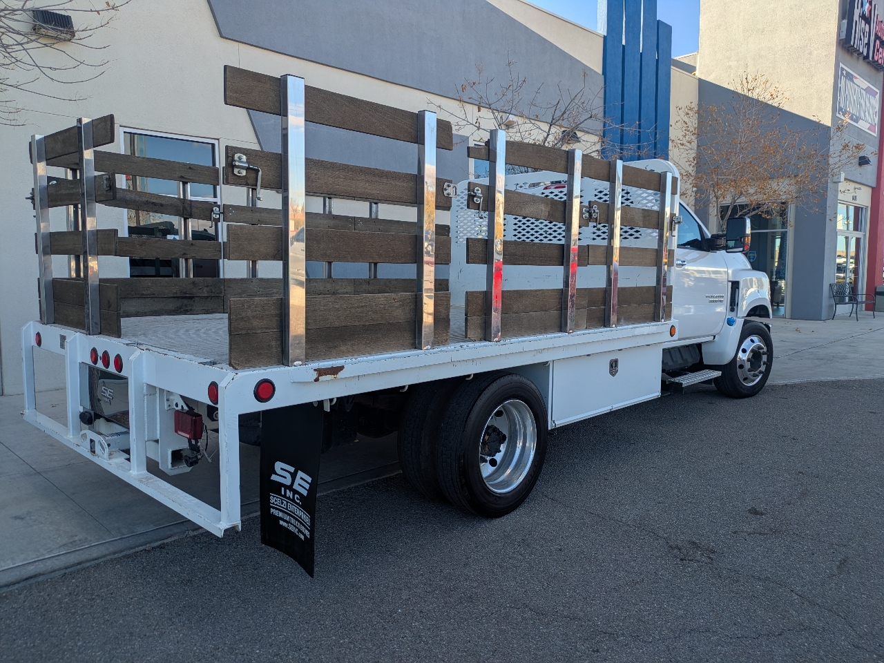 Chevrolet Silverado 5500 Chassis  2022