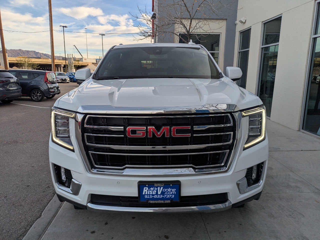 GMC Yukon XL SLT 2WD 2021