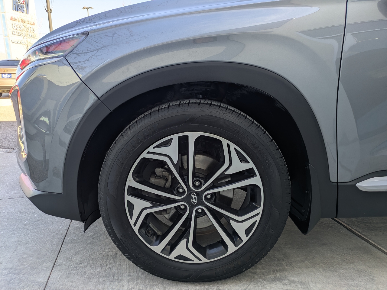 Hyundai Santa Fe SEL 2020