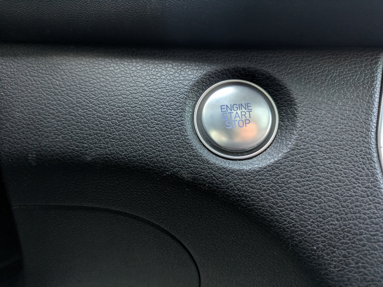 Hyundai Santa Fe SEL 2020