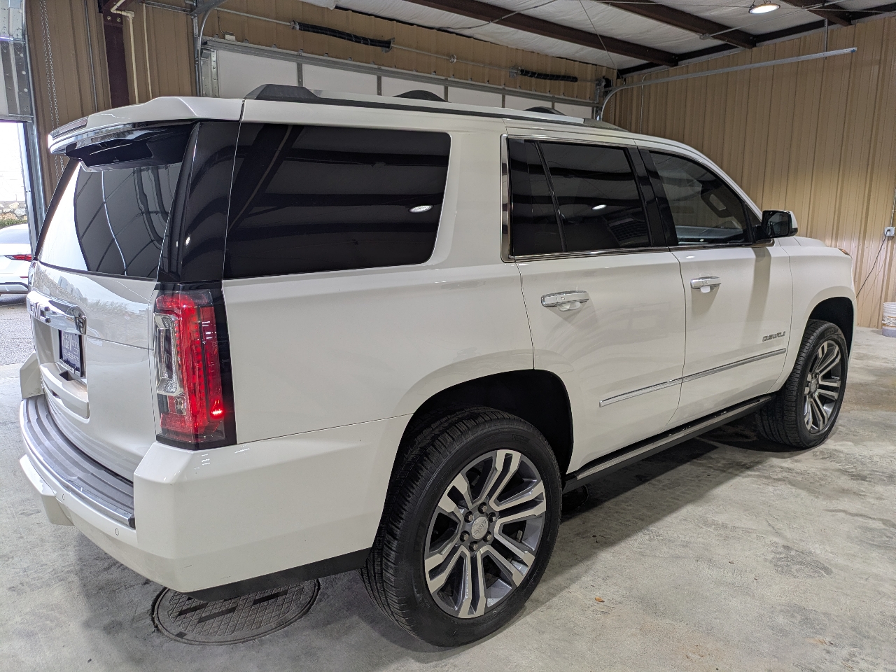 GMC Yukon Denali 4WD 2018
