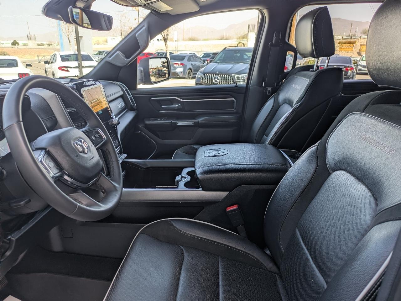 RAM 1500 Laramie Crew Cab SWB 4WD 2025