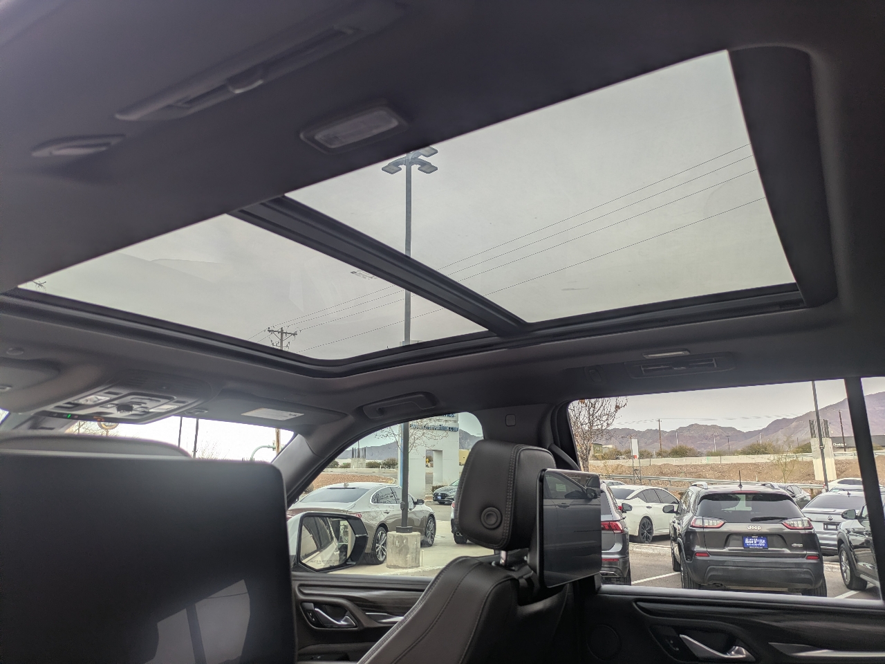 GMC Yukon Denali 4WD 2021