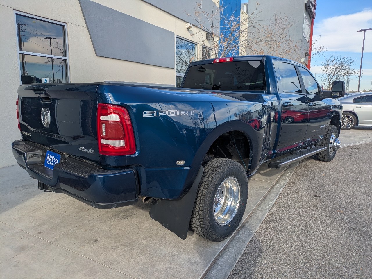 RAM 3500 Big Horn Crew Cab LWB 4WD DRW 2024