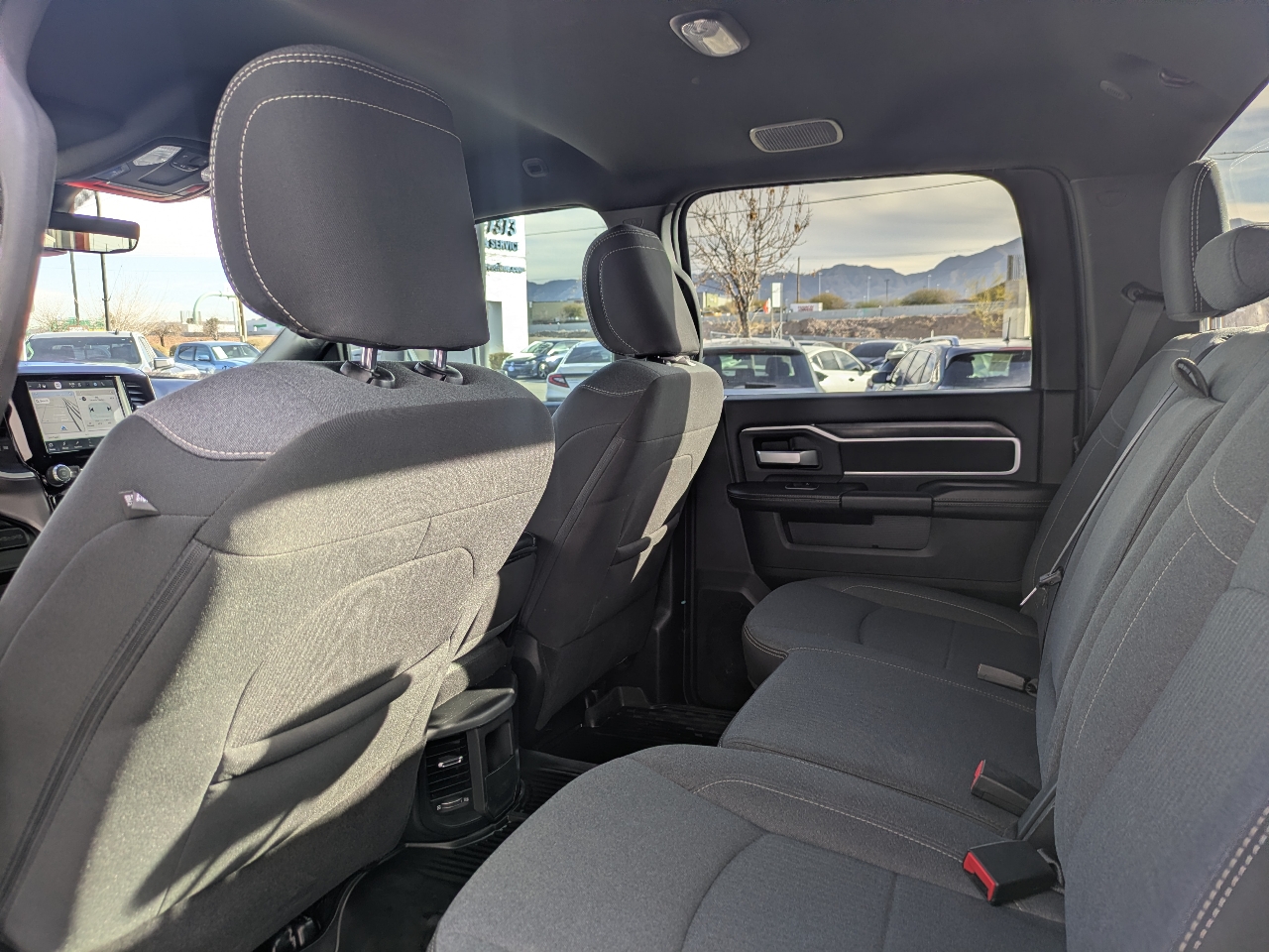 RAM 3500 Big Horn Crew Cab LWB 4WD DRW 2024