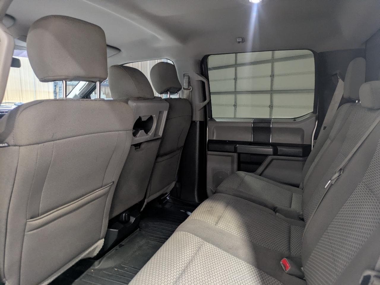 Ford F-150 XLT Reg. Cab Short Bed 4WD 2017