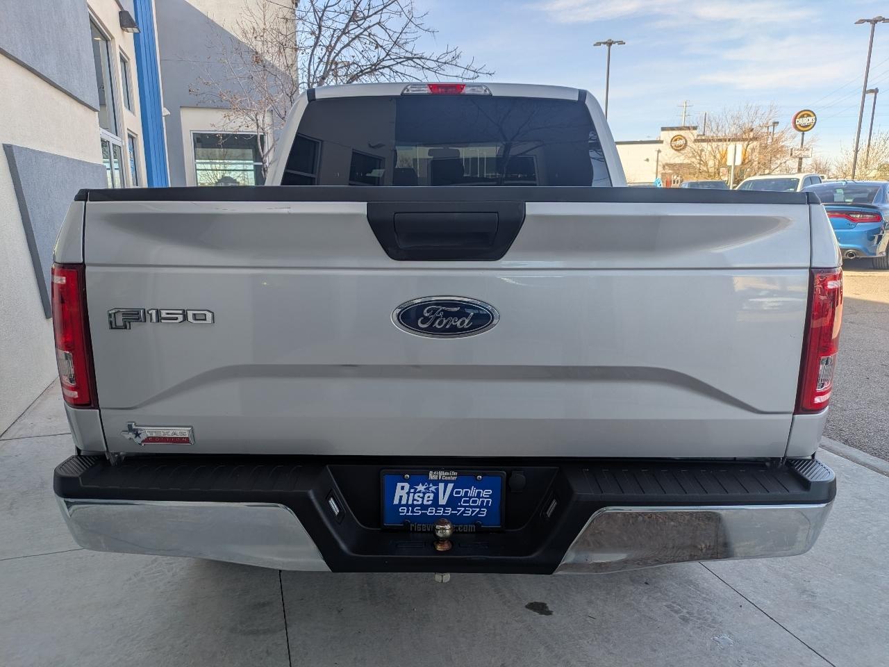 Ford F-150 XLT Reg. Cab Short Bed 4WD 2017