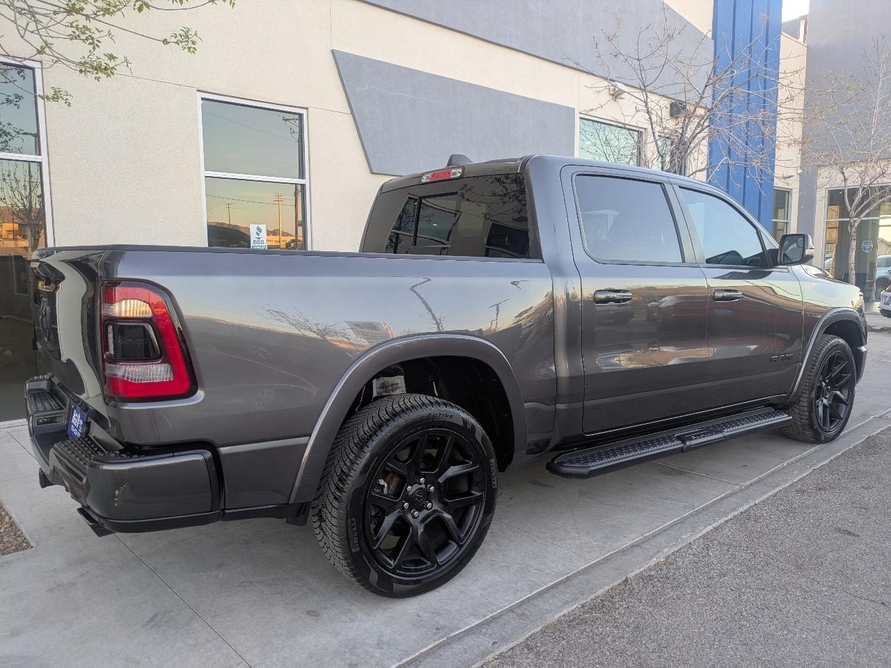 RAM 1500 Laramie Crew Cab SWB 2WD 2021