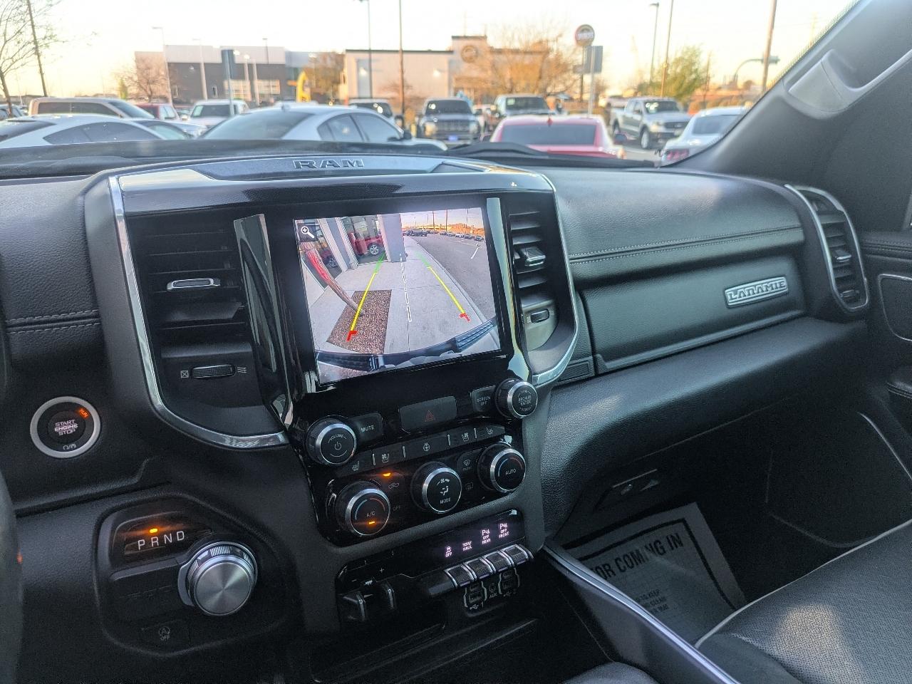 RAM 1500 Laramie Crew Cab SWB 2WD 2021