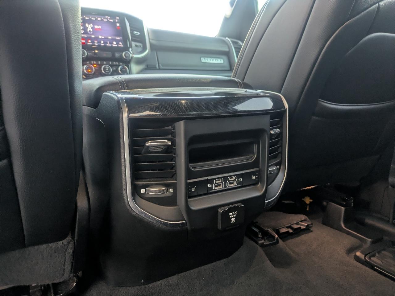 RAM 1500 Laramie Crew Cab SWB 2WD 2021