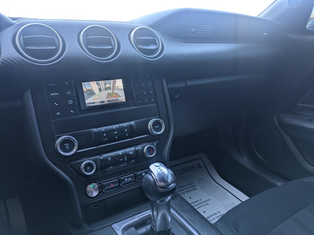 Ford Mustang EcoBoost Coupe 2020