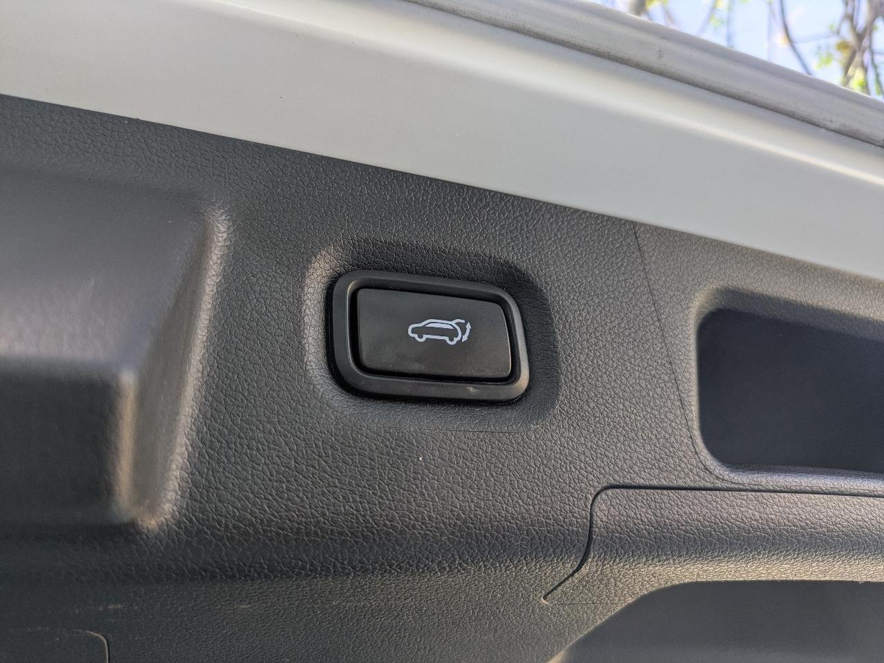 Hyundai Santa Fe Plug-In Hybrid SEL Convenience 2022