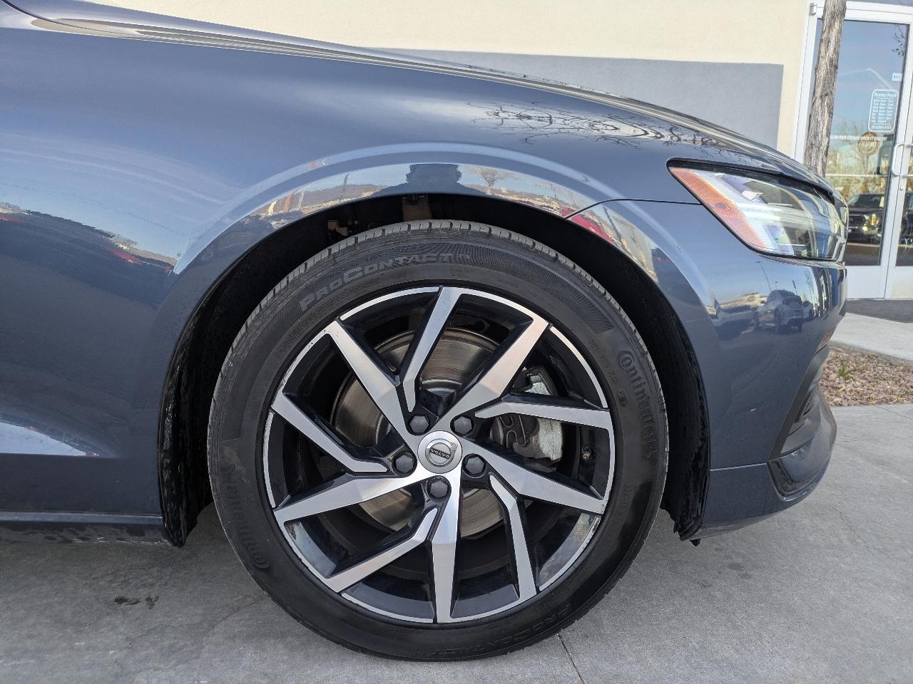 Volvo S60 T5 Momentum 2019