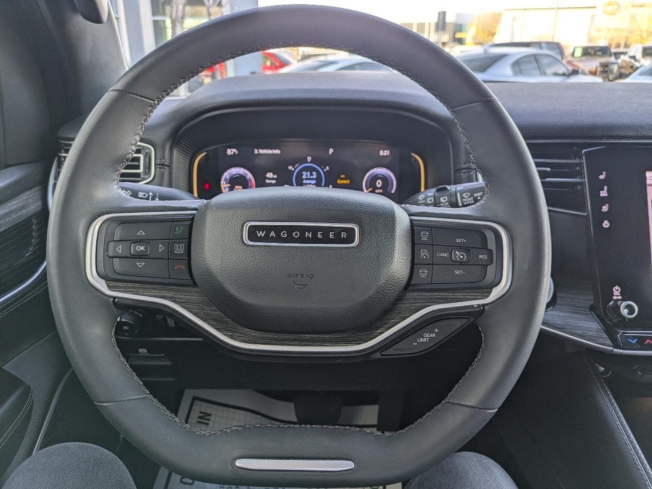 Jeep Wagoneer Series III 4WD 2023