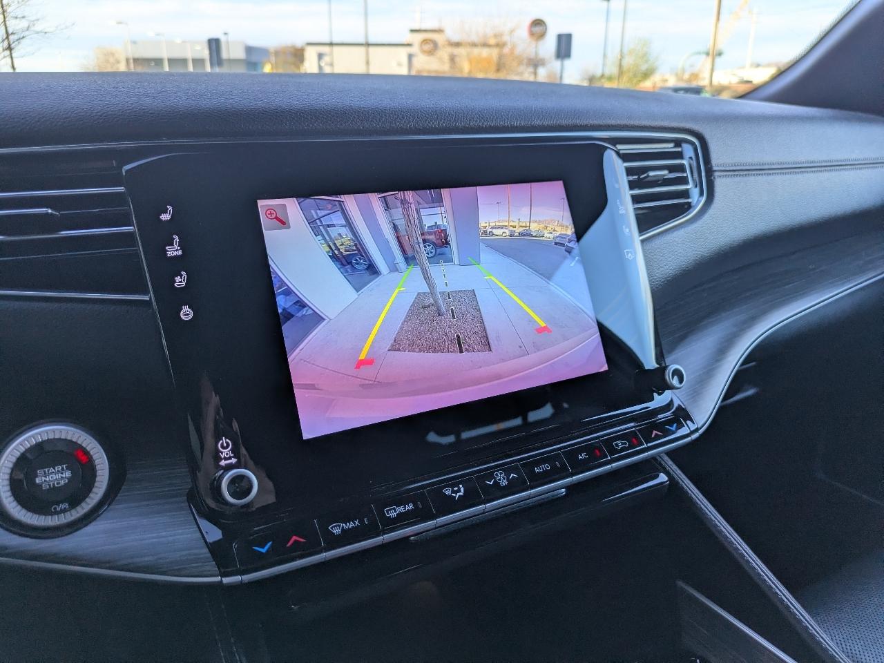 Jeep Wagoneer Series III 4WD 2023