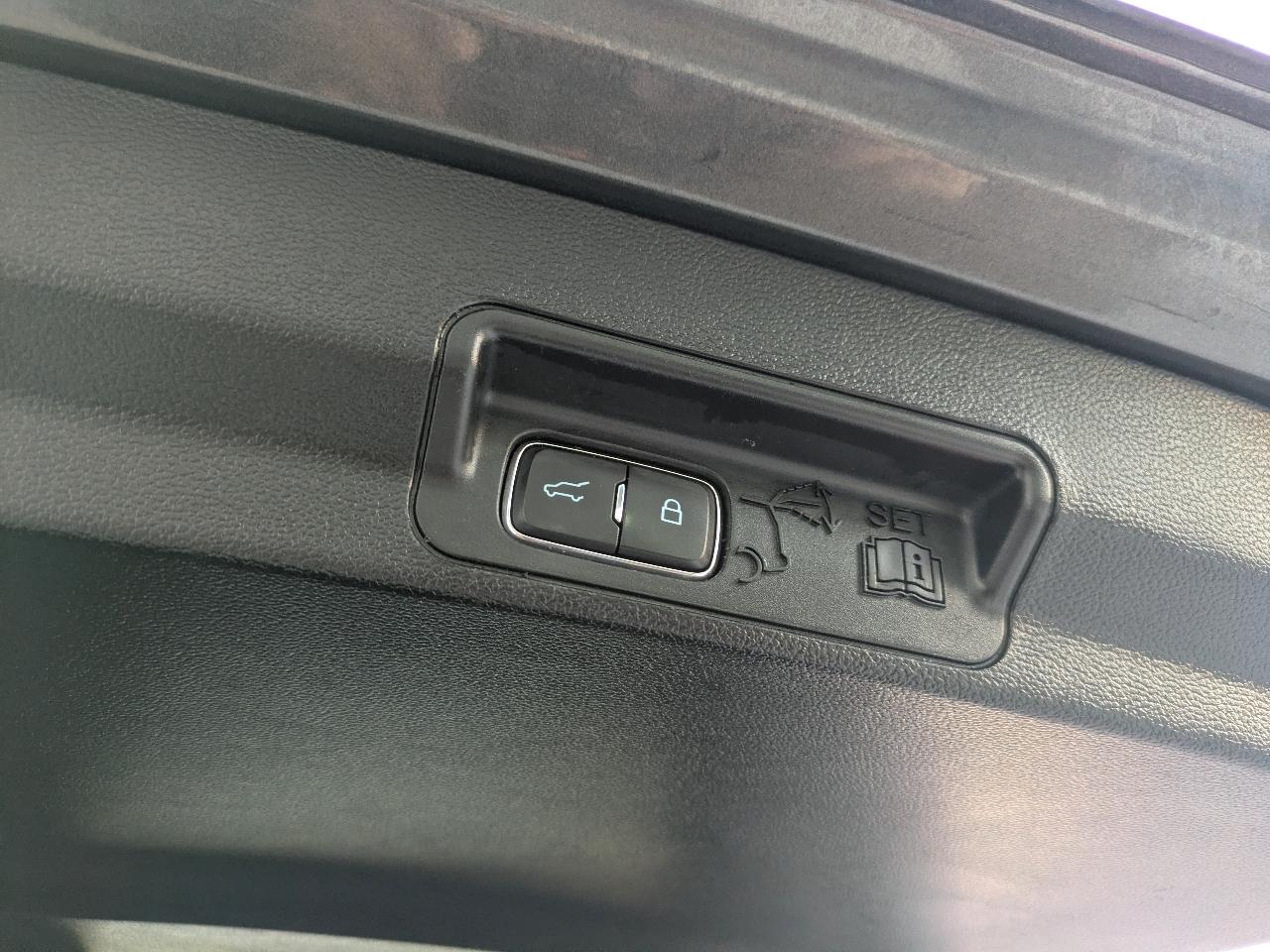 Ford Explorer ST AWD 2020