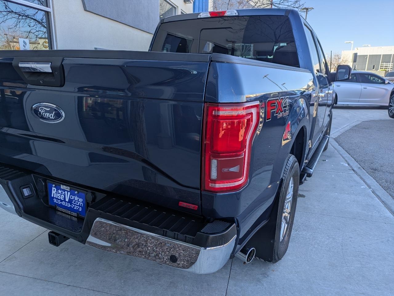 Ford F-150 4WD Reg Cab 126" XLT 2017