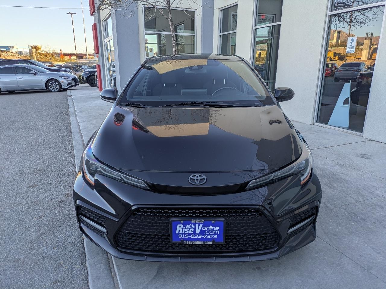 Toyota Corolla SE Nightshade 2021