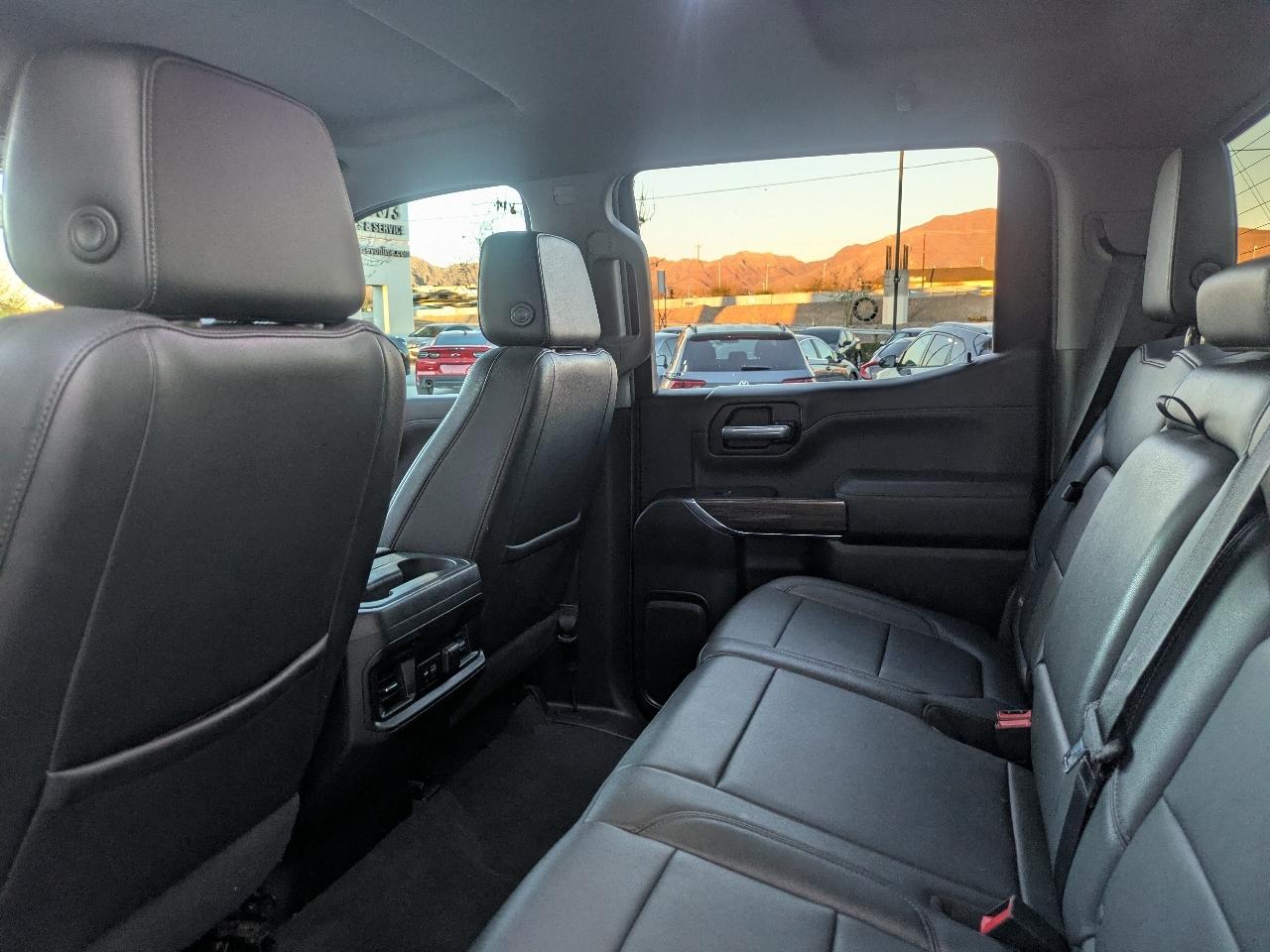 Chevrolet Silverado 1500 LT Trail Boss Crew Cab 4WD 2021