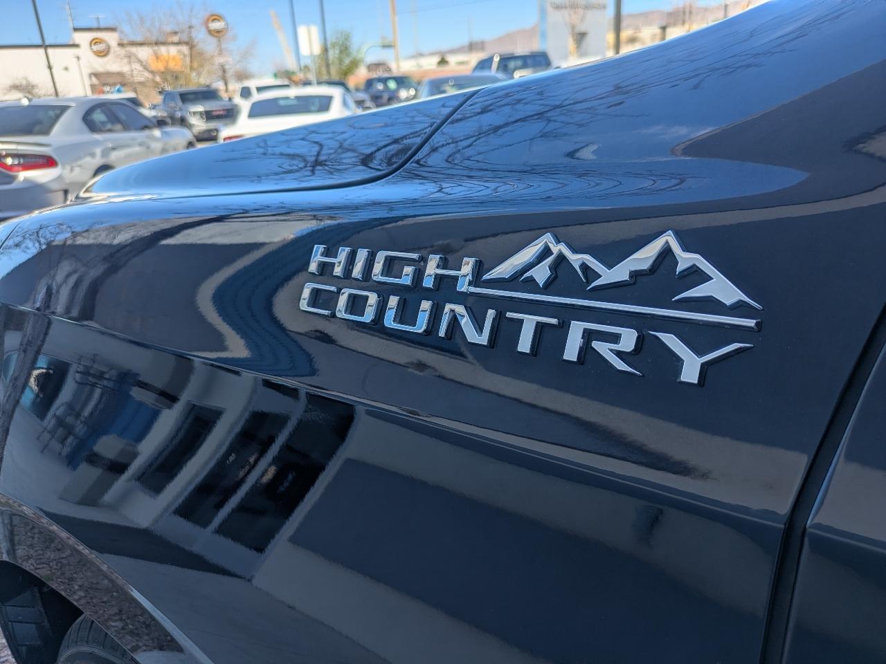 Chevrolet Tahoe High Country 4WD 2021