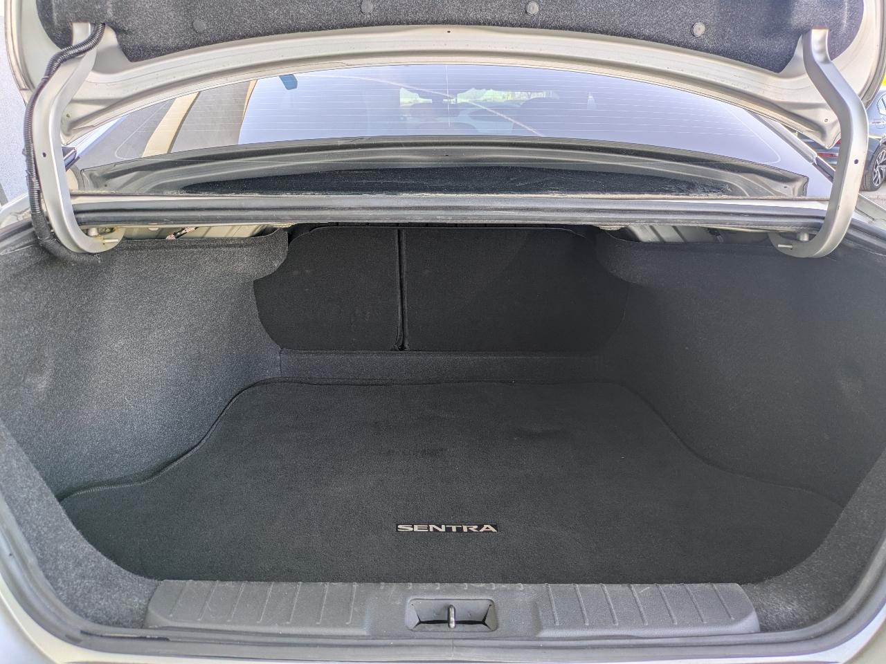 Nissan Sentra SV 2021