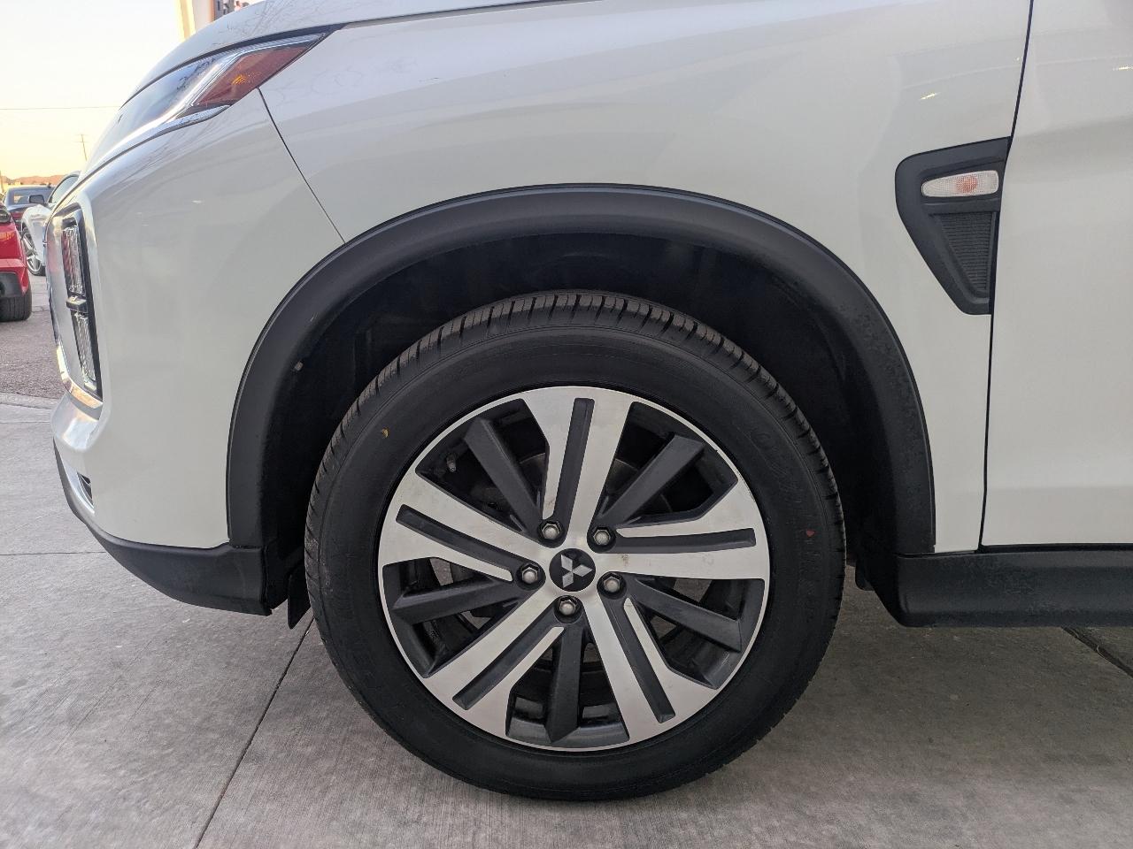 Mitsubishi Outlander Sport 2.0 ES AWD 2021