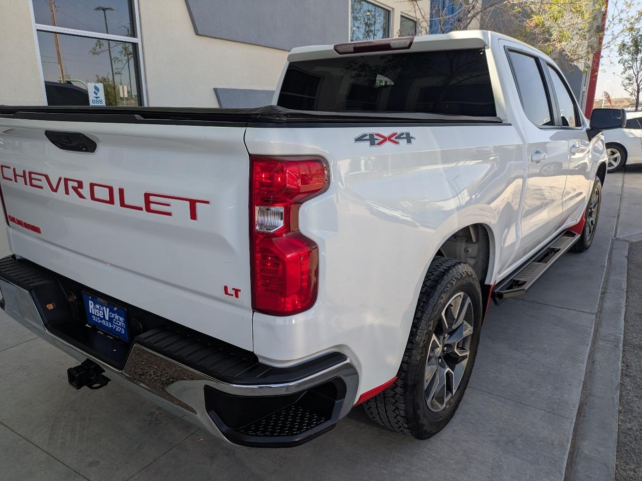 Chevrolet Silverado 1500 LT-L Crew Cab 4WD 2022