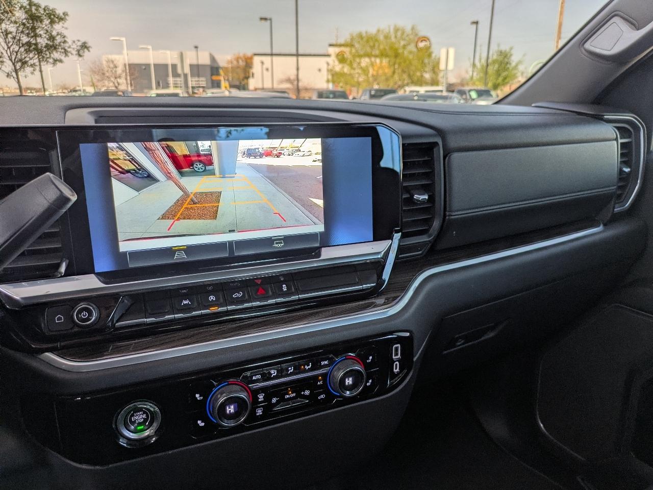 Chevrolet Silverado 1500 LT-L Crew Cab 4WD 2022