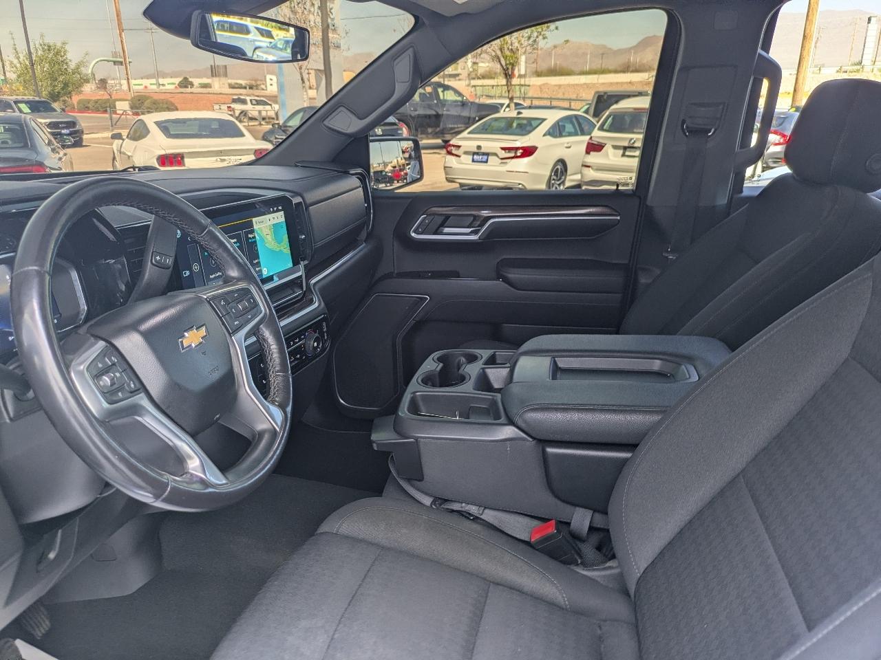 Chevrolet Silverado 1500 LT-L Crew Cab 4WD 2022