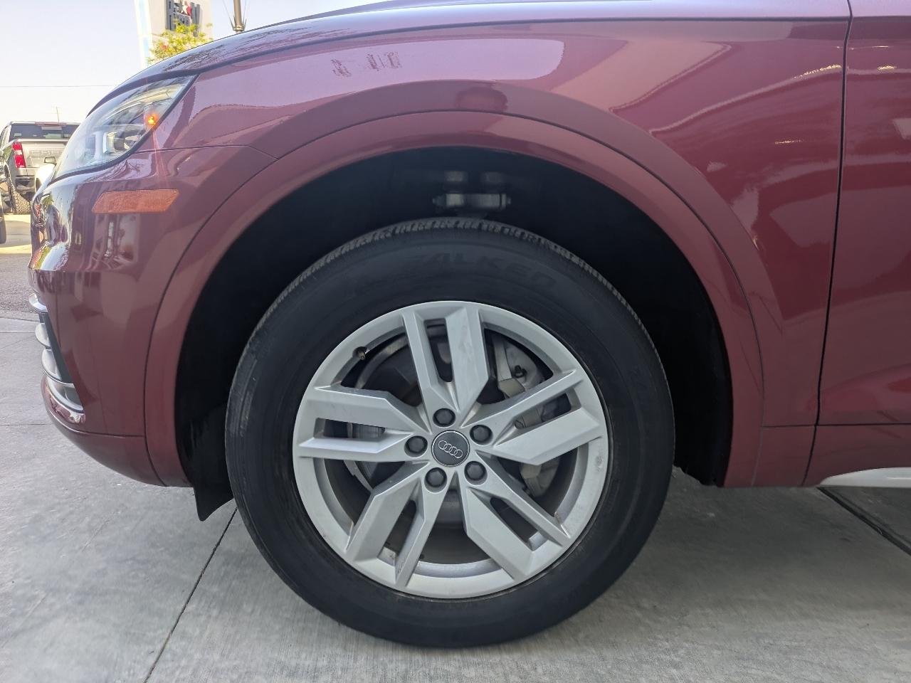 Audi Q5 2.0T Premium quattro 2020